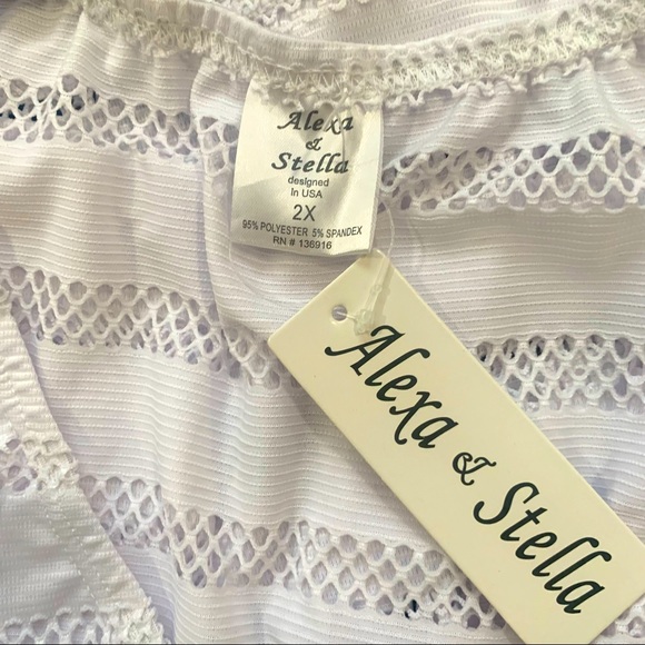 Alexa& Stella Kimono - Picture 3 of 8